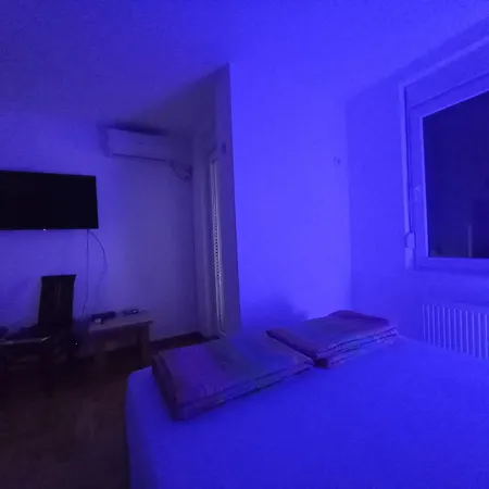 شقة Sovica 2